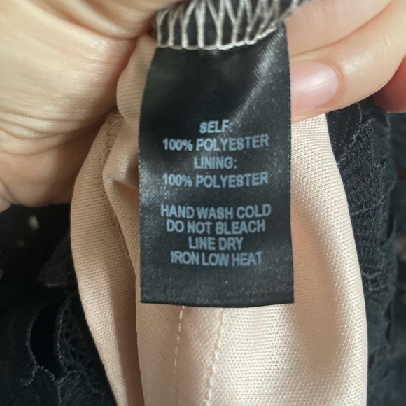 Lulus Looking Devine Black Crochet Lace Bodycon Midi Dress. Pre-Owned. - Picture 4 of 13